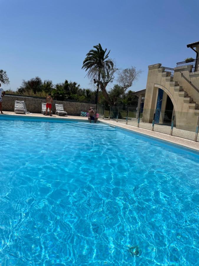 Villa Panagias Tis Loreto Zollino Exterior photo